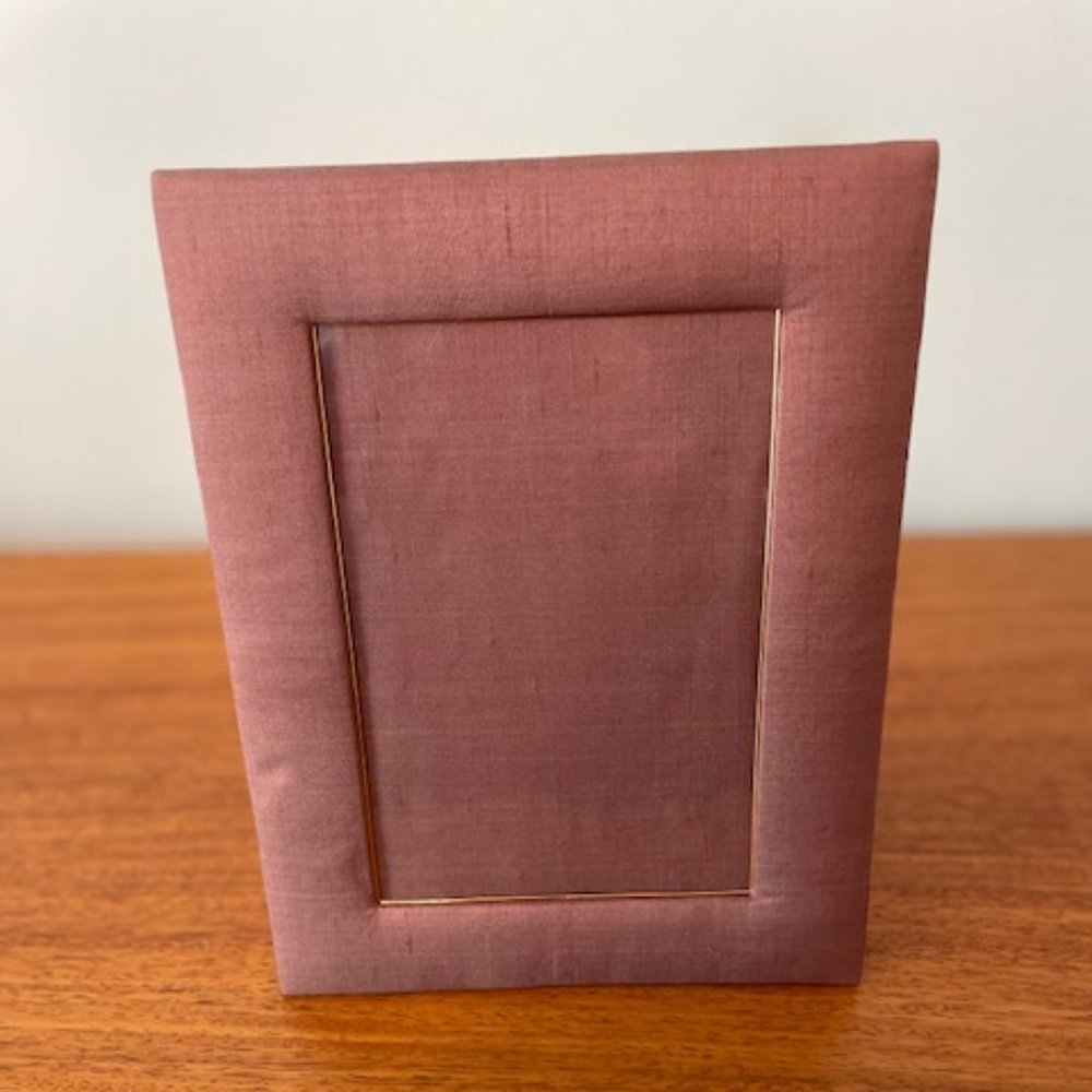 Silk picture frame - new